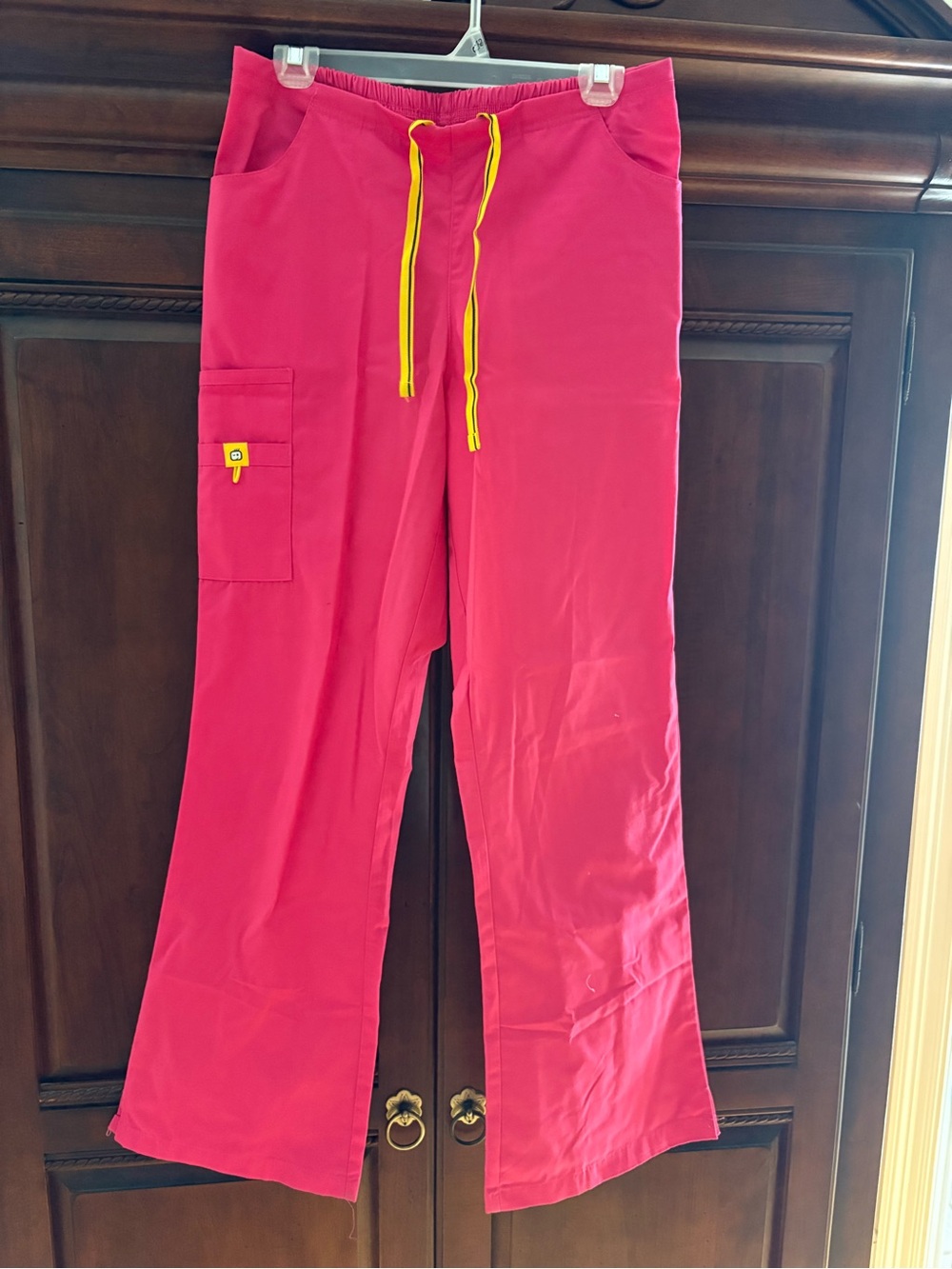 WonderWink Hot Pink Scrub Set with Yellow Drawstring Accent